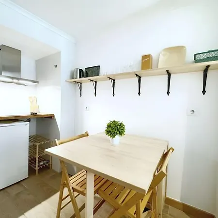 דירה Botanique - Up To 3 By Homeful Homes ליסבון