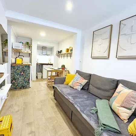 Apartment Botanique Nest By Homeful Homes *